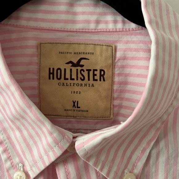 Hollister Vertical Stripe Button Up Blouse pink and white stripes - Picture 2 of 4